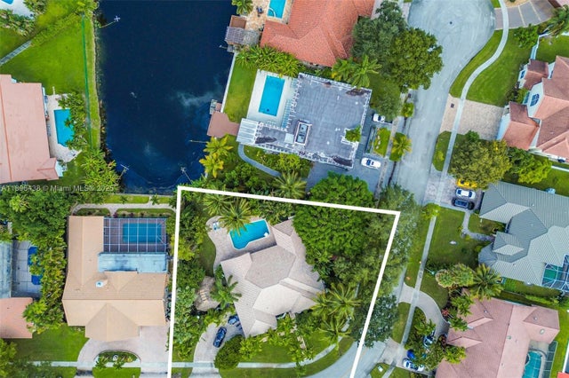 1 of 77 - 10101 Sw 5th St, Plantation, FL