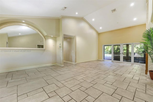 4 of 77 - 10101 Sw 5th St, Plantation, FL