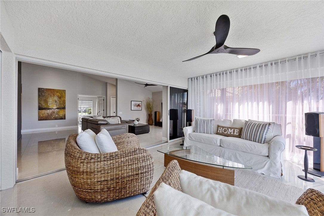 Photo of Listing #225075095