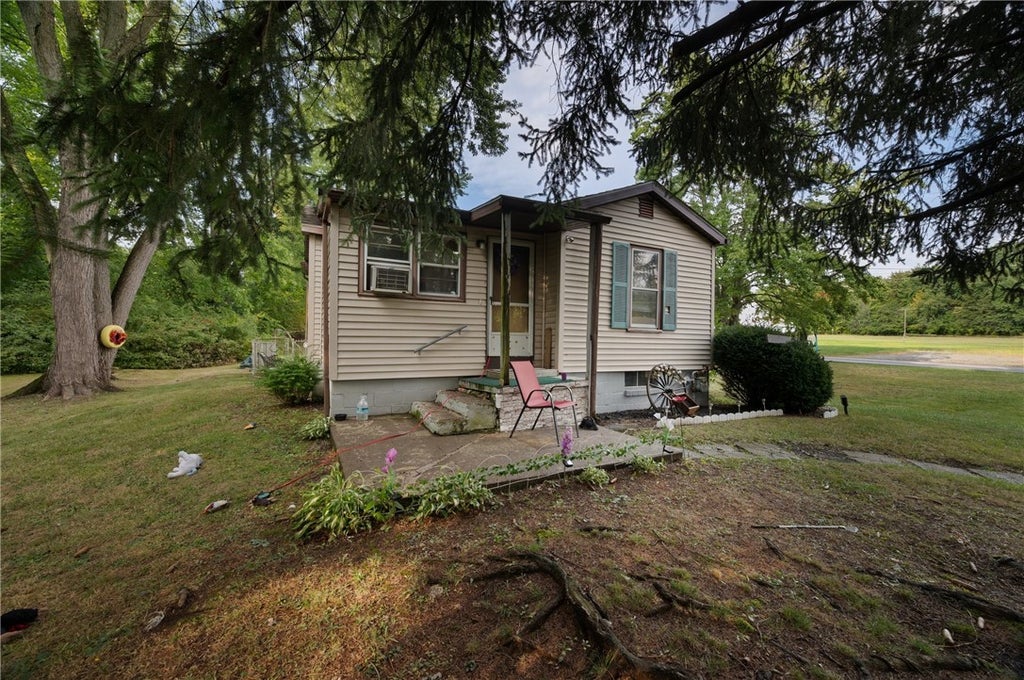 2185 Buena Vista Drive, Hermitage