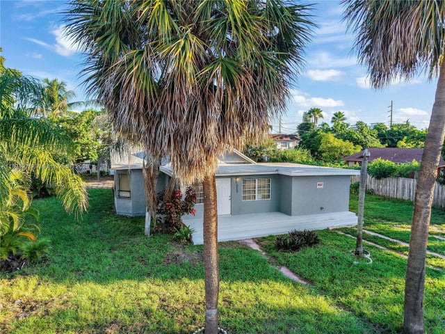 1 of 23 - 223 Sw 1st Ct, Pompano Beach, FL