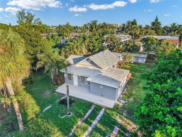 4 of 23 - 223 Sw 1st Ct, Pompano Beach, FL