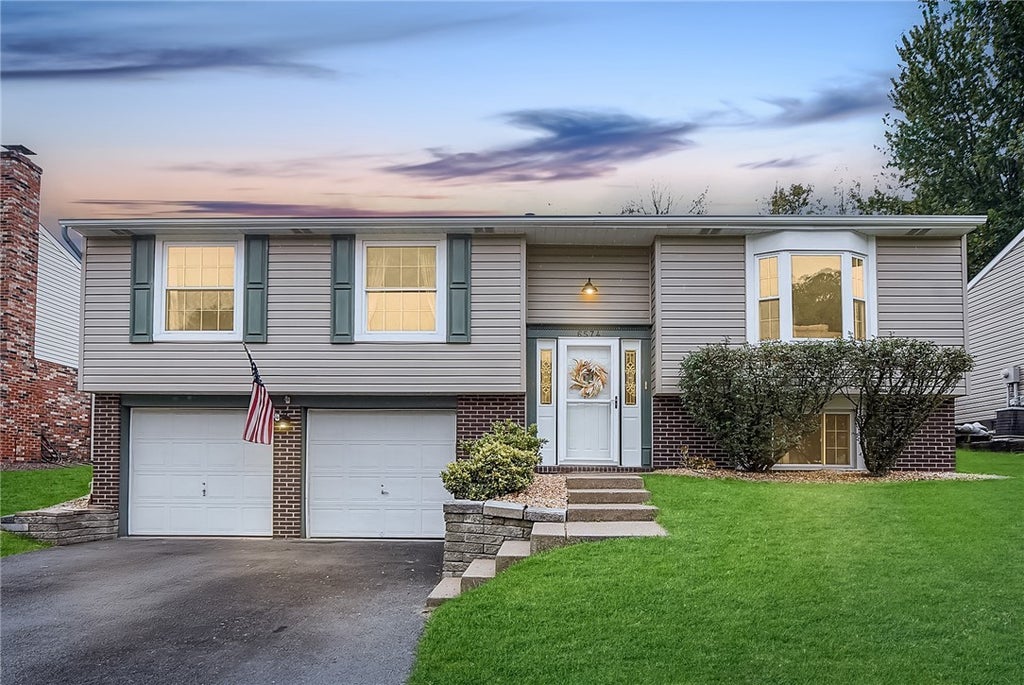 6574 Zupancic Drive, South Park