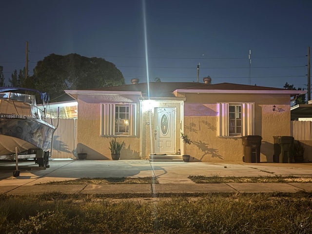 1 of 3 - 317 E 20th St, Hialeah, FL