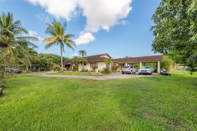 2 of 37 - 19491 Sw 216th St, Miami, FL