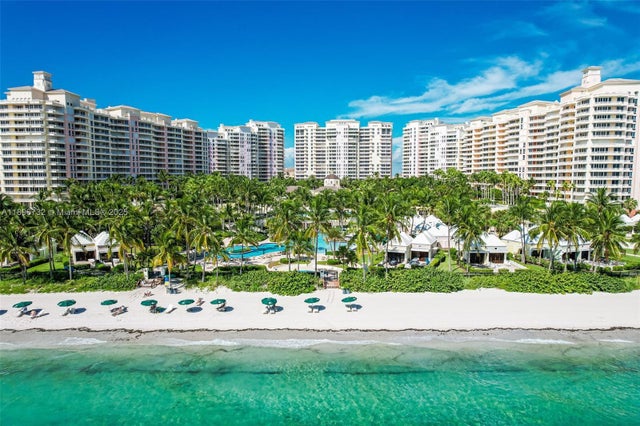 2 of 48 - 791 Crandon Blvd 1404, Key Biscayne, FL