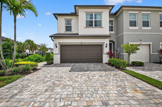 1 of 26 - 6150 Planta Lane, Green Acres, FL