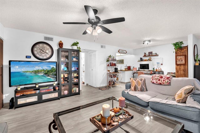 2 of 26 - 2324 Van Buren St 204, Hollywood, FL