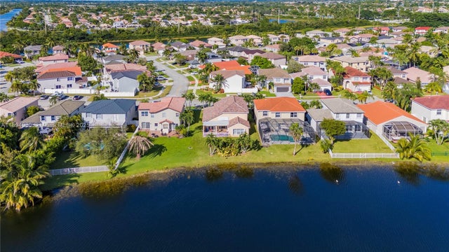 4 of 47 - 18144 Sw 20th St, Miramar, FL