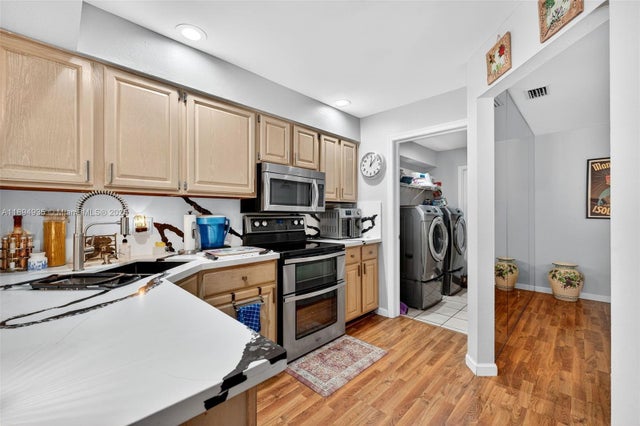 3 of 36 - 11648 Nw 19th Dr 11648, Coral Springs, FL