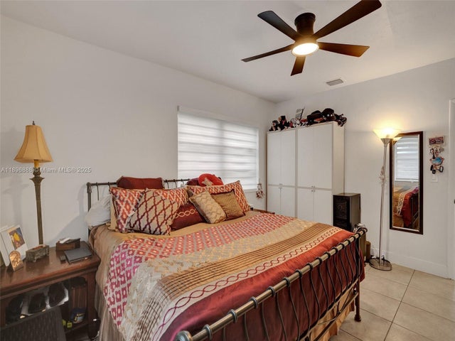 5 of 12 - 281 Ne 112th St, Miami, FL