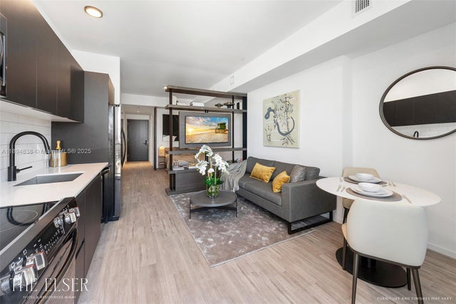 4 of 19 - 398 Ne 5th St 1803, Miami, FL