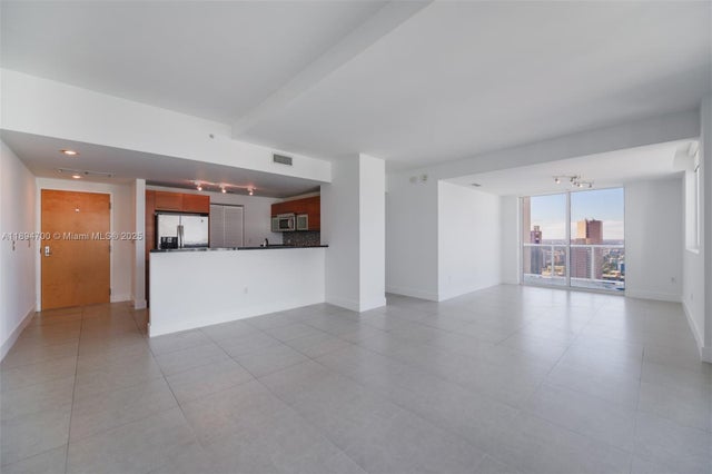 1 of 47 - 253 Ne 2nd St 3902, Miami, FL