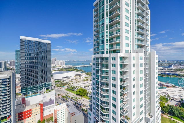 5 of 47 - 253 Ne 2nd St 3902, Miami, FL