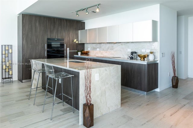 5 of 34 - 3131 Ne 7th Ave Ph4903, Miami, FL