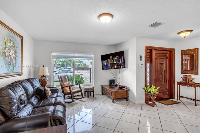 5 of 31 - 18536 Nw 56th Pl, Miami Gardens, FL