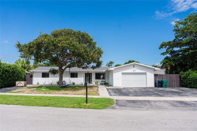 1 of 70 - 8895 Sw 197th Ter, Cutler Bay, FL