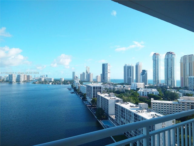 3 of 22 - 251 174th St 2002, Sunny Isles Beach, FL