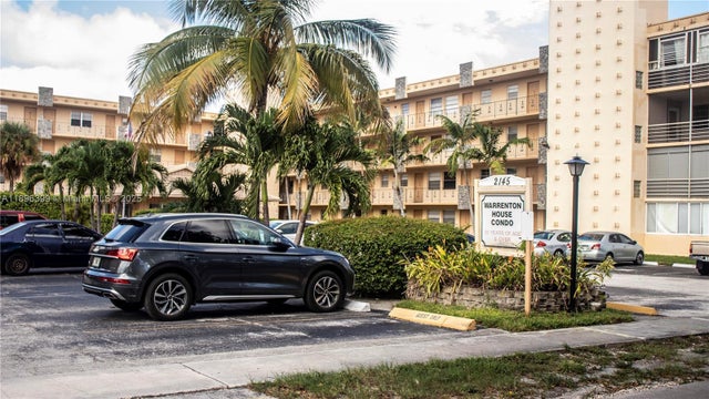 5 of 20 - 2145 Pierce St 305, Hollywood, FL