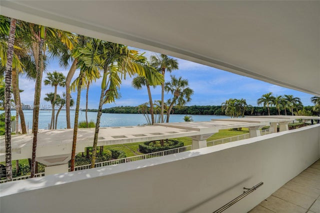 2 of 58 - 500 Bayview Dr 118, Sunny Isles Beach, FL