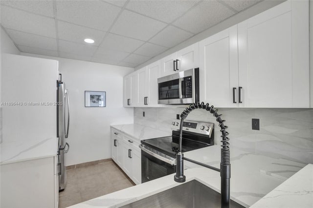 5 of 58 - 500 Bayview Dr 118, Sunny Isles Beach, FL