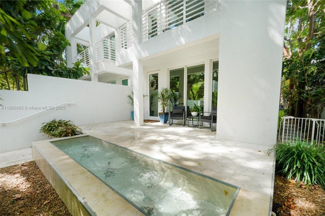 5 of 61 - 3094 Indiana Street 3094, Coconut Grove, FL