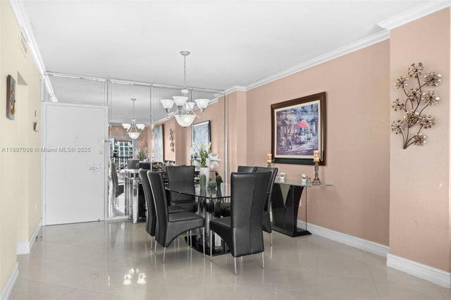 2 of 18 - 300 Bayview Dr 1707, Sunny Isles Beach, FL