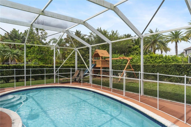 3 of 41 - 4491 Foxtail Ln, Weston, FL