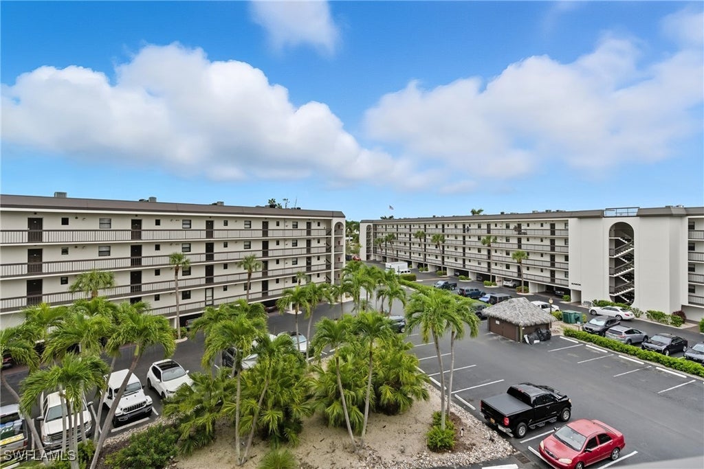 1023 Anglers Cv E503, Marco Island