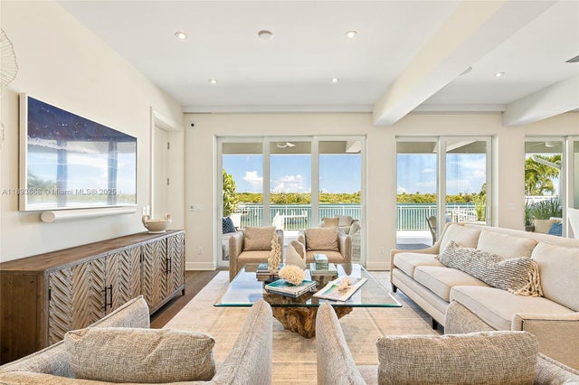 5 of 45 - 18119 Se Federal Hwy, Jupiter, FL