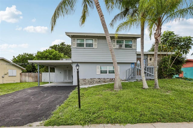 3 of 42 - 214 Sw 4th St, Boca Raton, FL