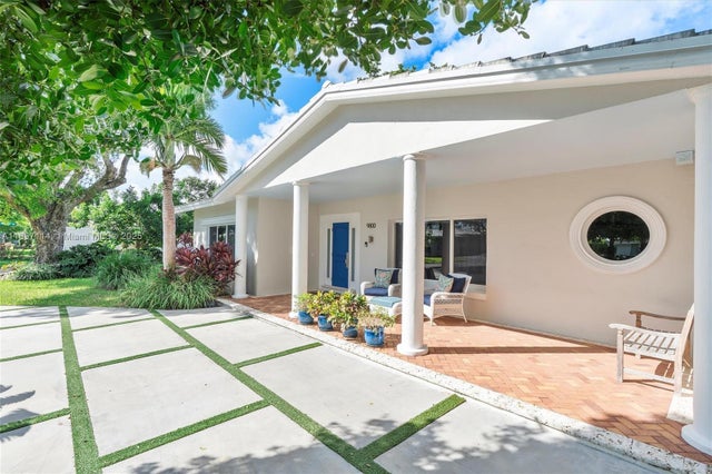 3 of 34 - 9800 Ne 13th Ave, Miami Shores, FL