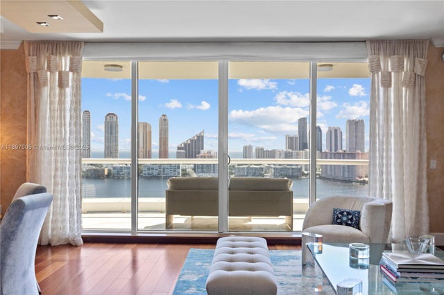 6000 Island Blvd 2507, Aventura