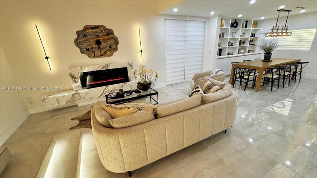 2 of 11 - 11976 Nw 12th St, Pembroke Pines, FL