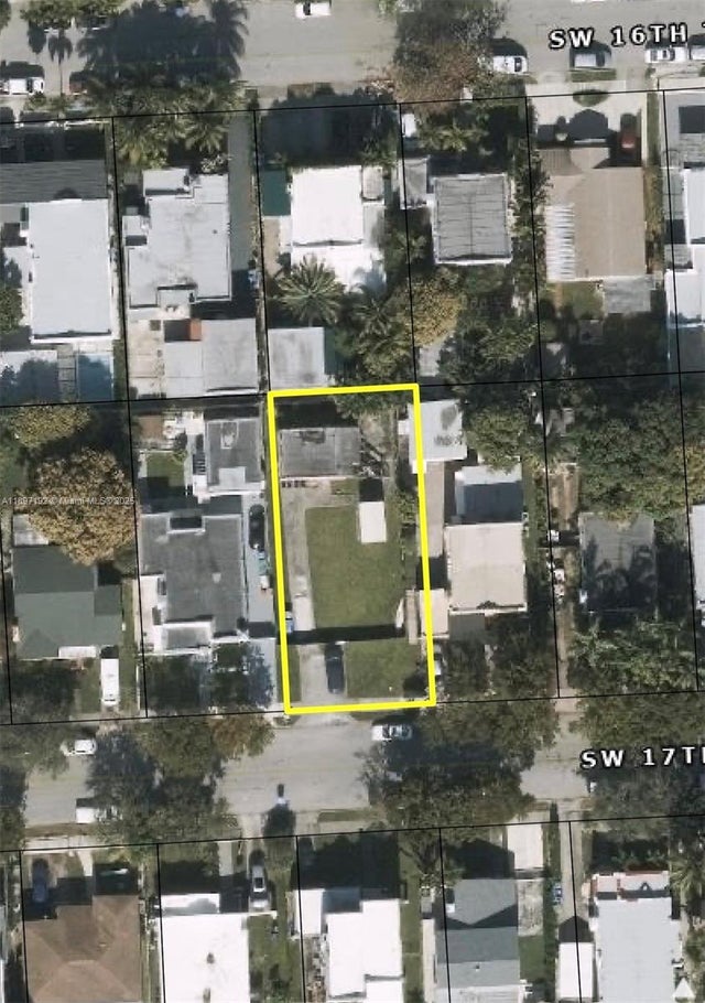 1 of 2 - 2269 Sw 17th St, Miami, FL