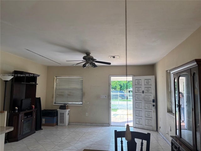 3 of 29 - 6261 Sw 6th St, Miami, FL