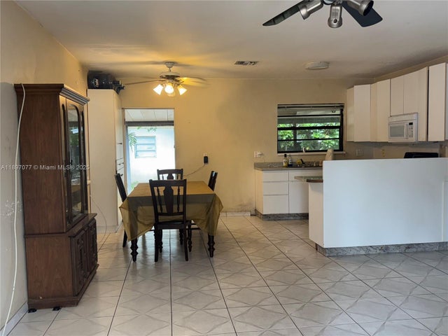 5 of 29 - 6261 Sw 6th St, Miami, FL
