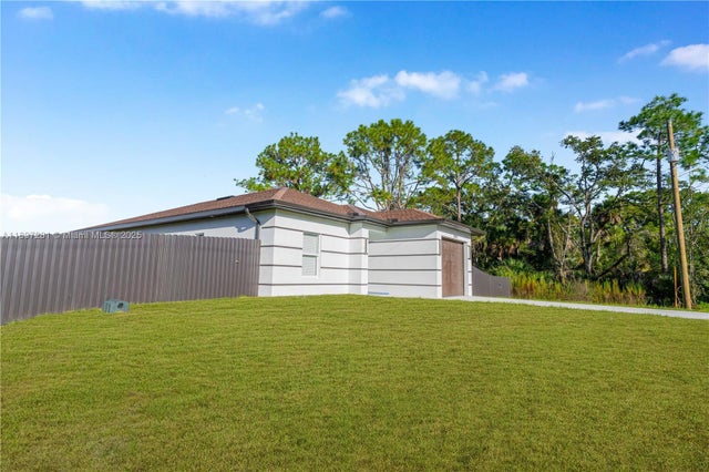 5 of 44 - 5107 N Vera Ave, Lehigh Acres, FL