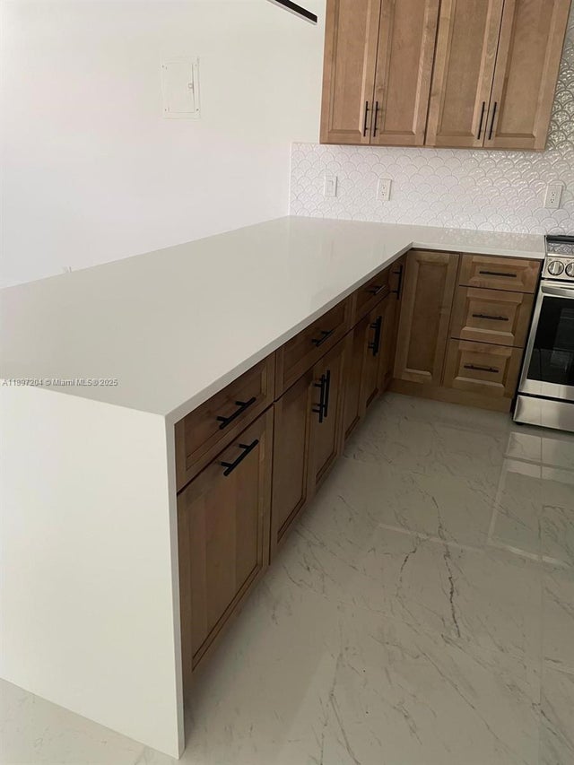 2 of 6 - 190 Seville H H, Delray Beach, FL