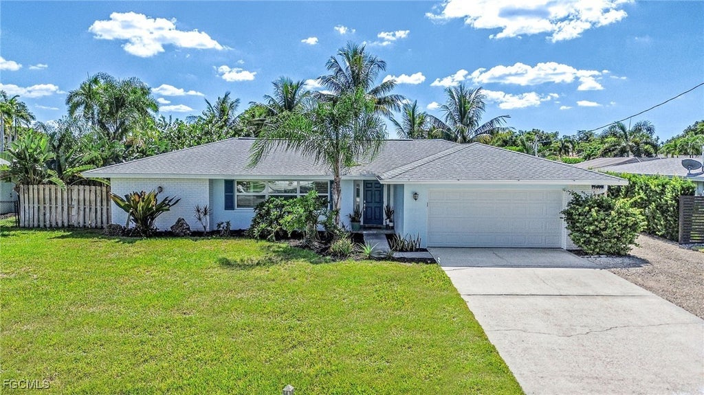 392 Norwood Ct, Fort Myers