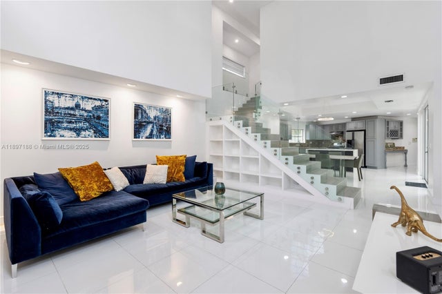 2 of 41 - 1900 Pizarro St, Coral Gables, FL