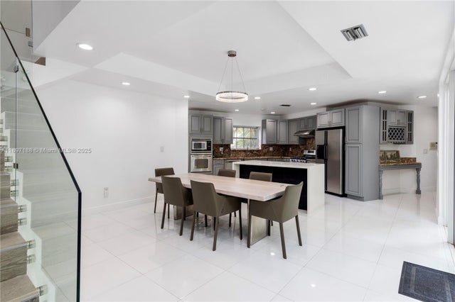 4 of 41 - 1900 Pizarro St, Coral Gables, FL