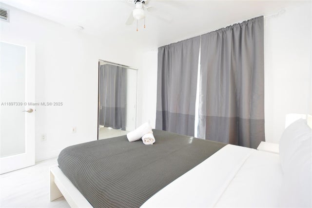 4 of 10 - 344 Meridian Ave 2b, Miami Beach, FL