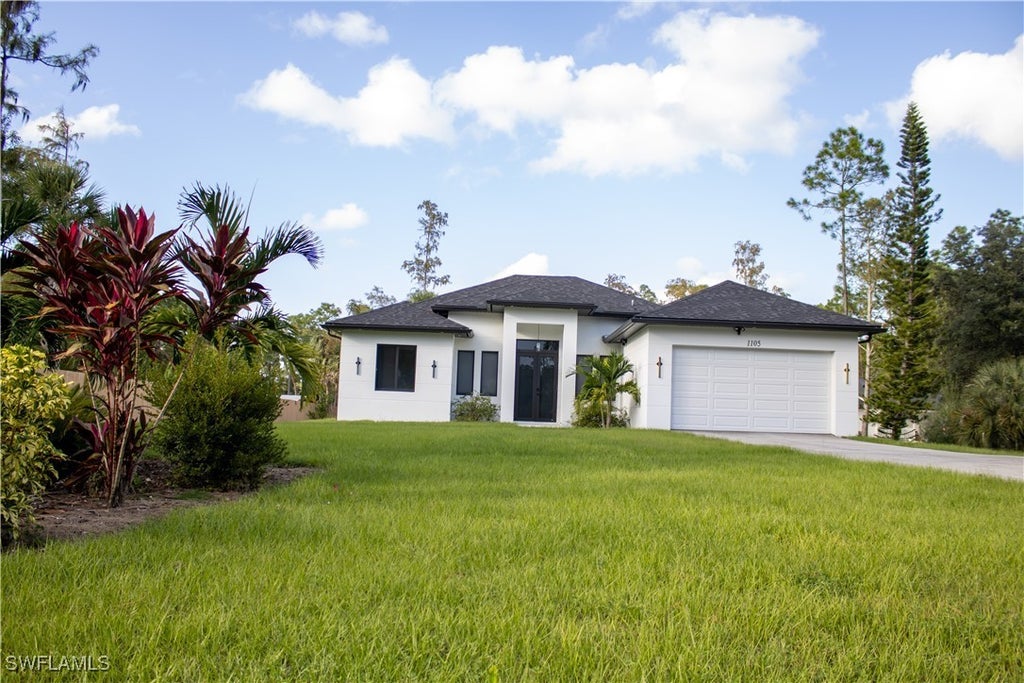 1105 22nd Ave Ne, Naples