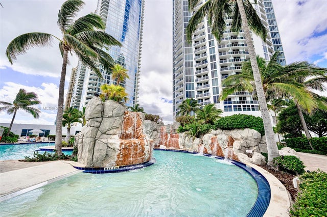 3 of 33 - 18001 Se Collins Ave 2111, Sunny Isles Beach, FL
