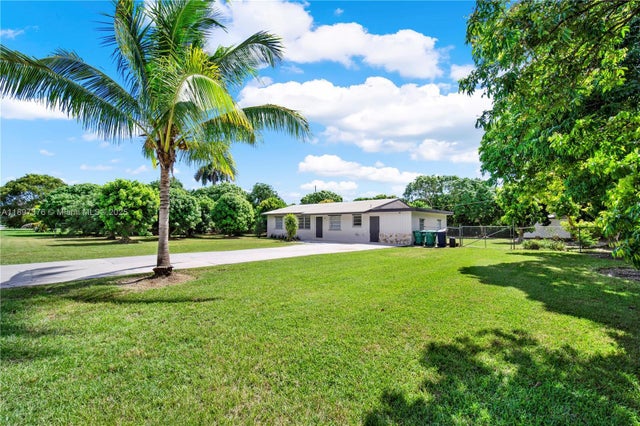4 of 33 - 18320 Sw 293rd St, Homestead, FL
