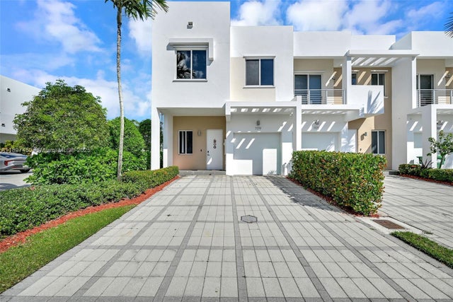1 of 59 - 7179 Nw 102nd Pl, Doral, FL