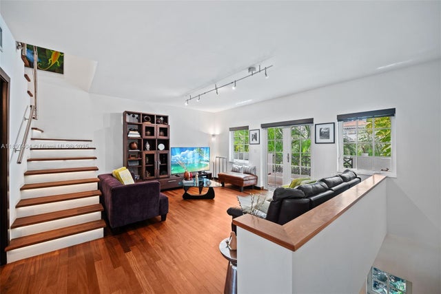 3 of 34 - 261 Navarre Ave A-3, Coral Gables, FL