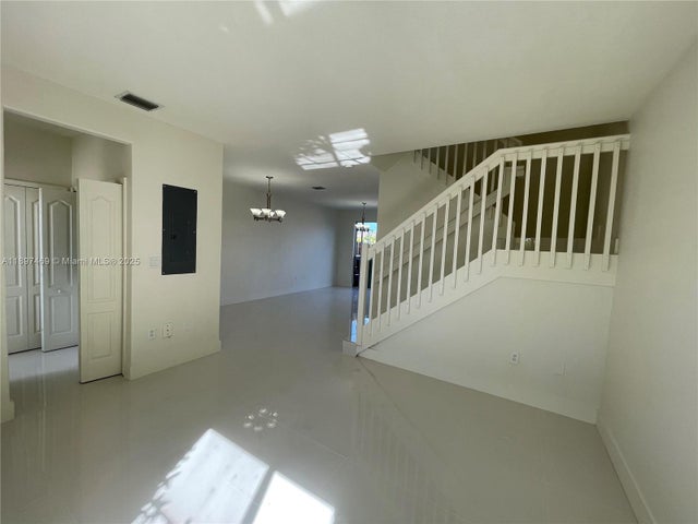 4 of 27 - 7317 Nw 174th Ter 102, Hialeah, FL