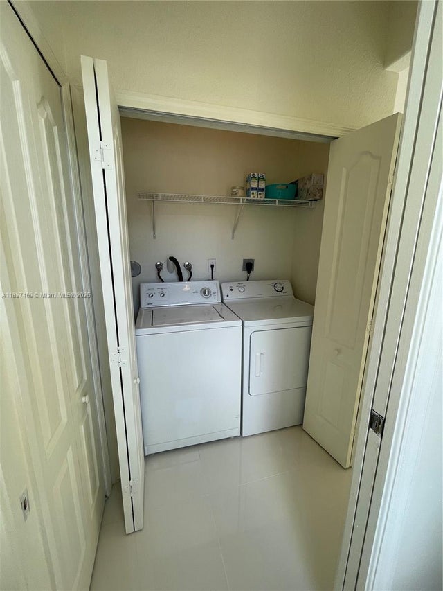 5 of 27 - 7317 Nw 174th Ter 102, Hialeah, FL